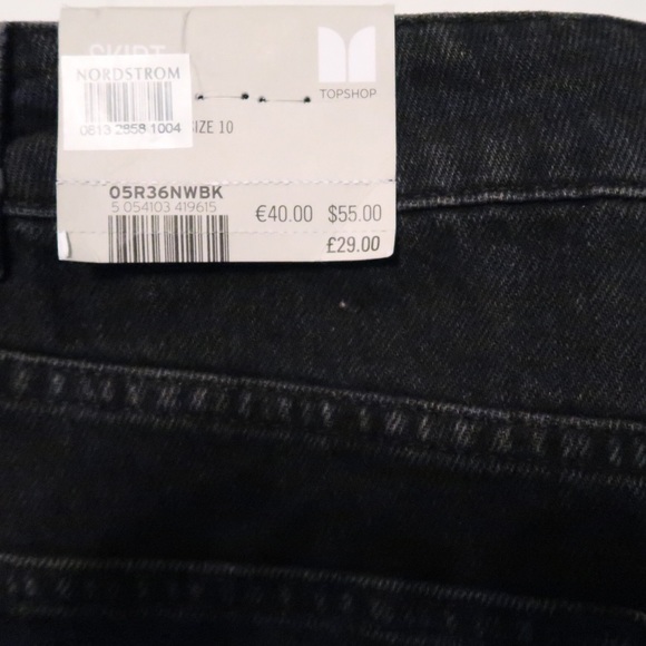 Black Denim Skirt 🖤 - Picture 4 of 5